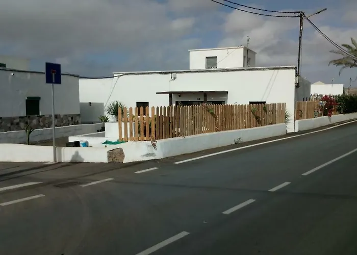 Country house Joyhouse Teguise (Lanzarote)